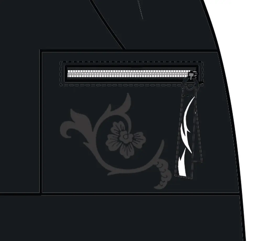 Heroïne masculine tailoring with floral detail